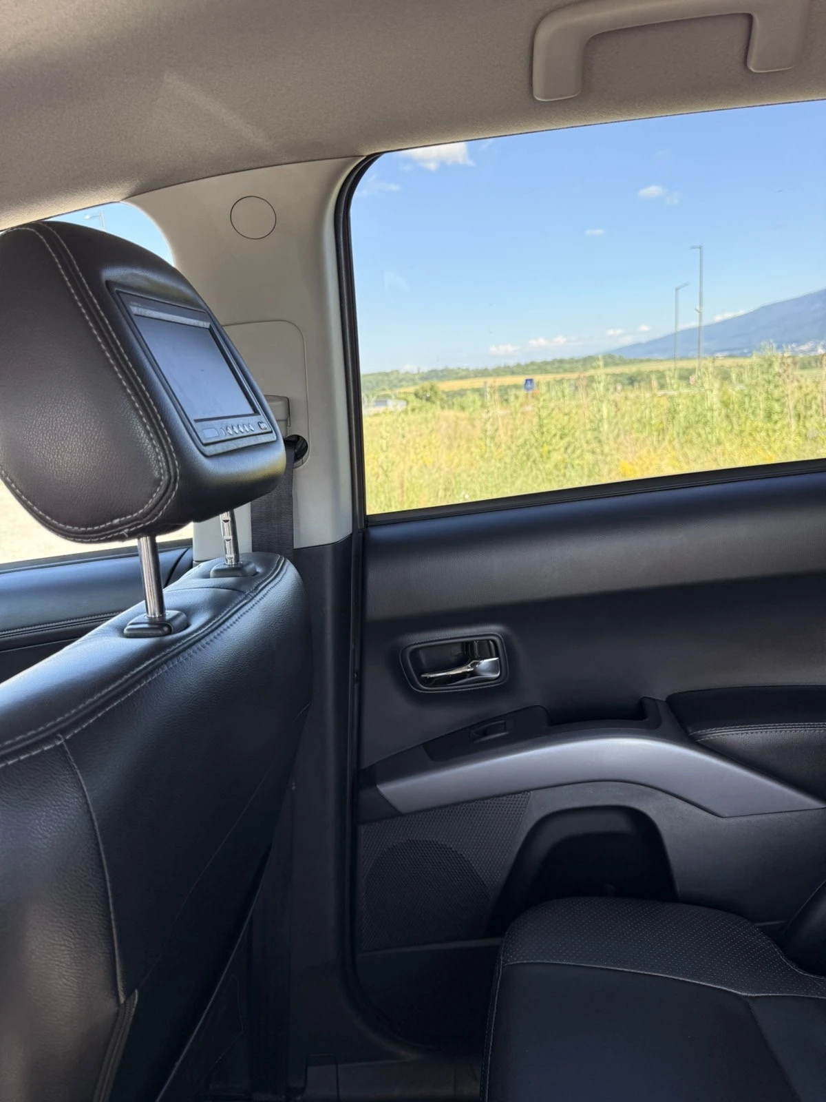 Citroen C-Crosser, снимка 7 - Автомобили и джипове - 55390027