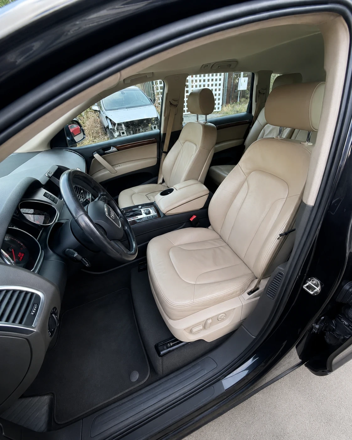 Audi Q7 3.0 TDI Без прехвърляне, снимка 4 - Автомобили и джипове - 55851359