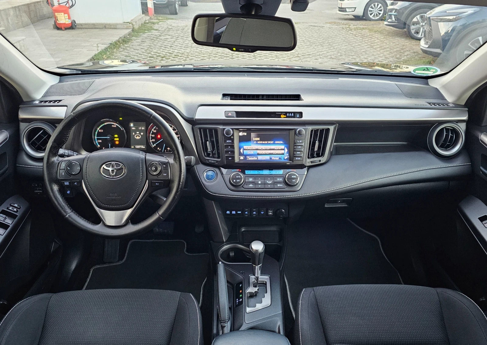 Toyota Rav4 2.5 Hybrid AWD Edition S + Facelift, снимка 11 - Автомобили и джипове - 56340383