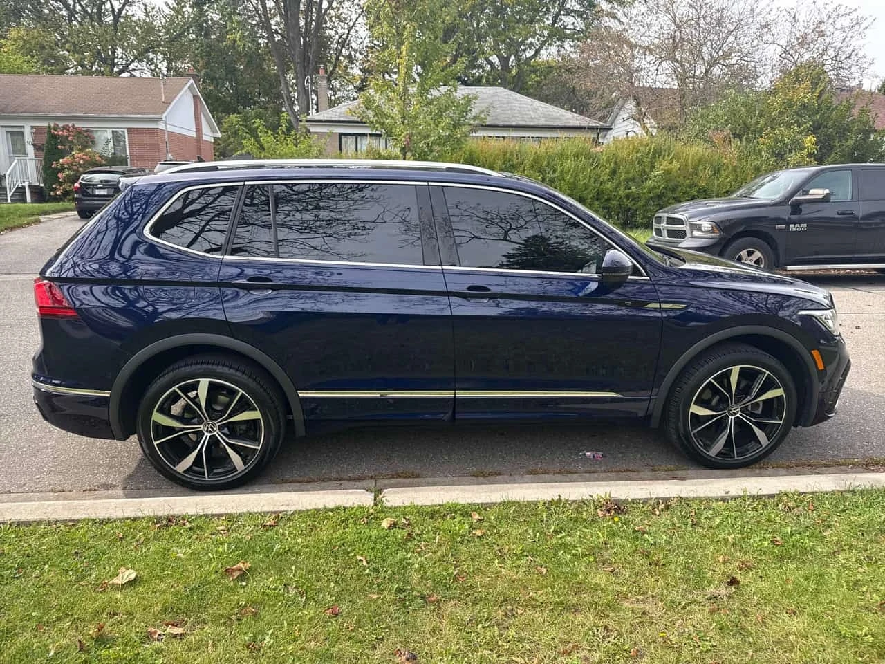 VW Tiguan * Highline R Line * CARFAX * ���� �� �� | Mobile.bg � ����������� 3