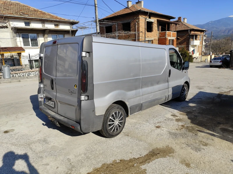 Renault Trafic 1.9dci, снимка 4 - Бусове и автобуси - 49100326