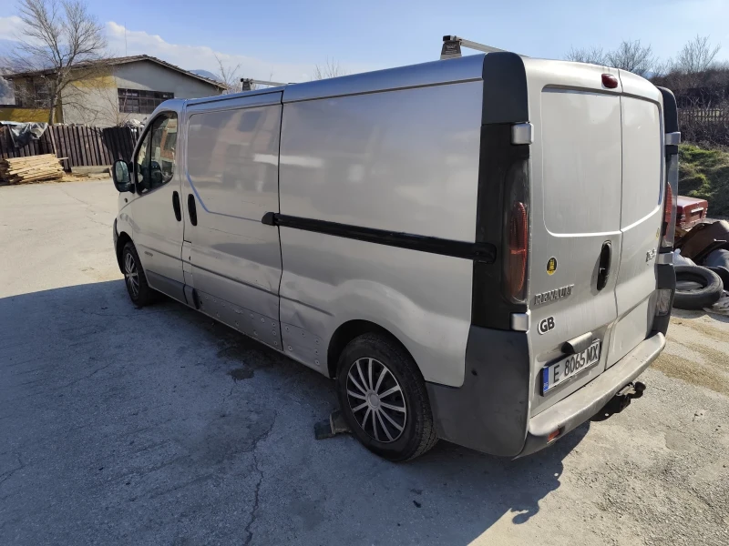 Renault Trafic 1.9dci, снимка 6 - Бусове и автобуси - 49100326