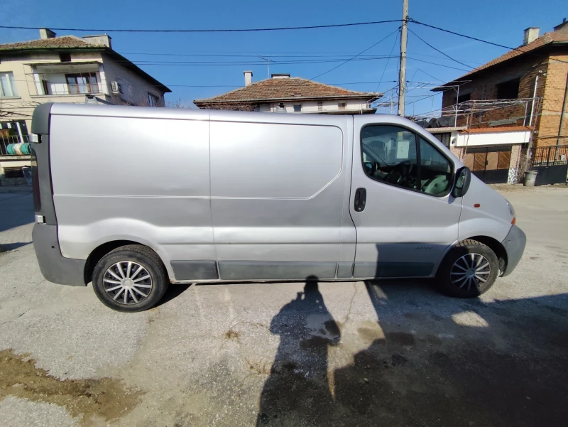 Renault Trafic 1.9dci, снимка 3 - Бусове и автобуси - 49100326