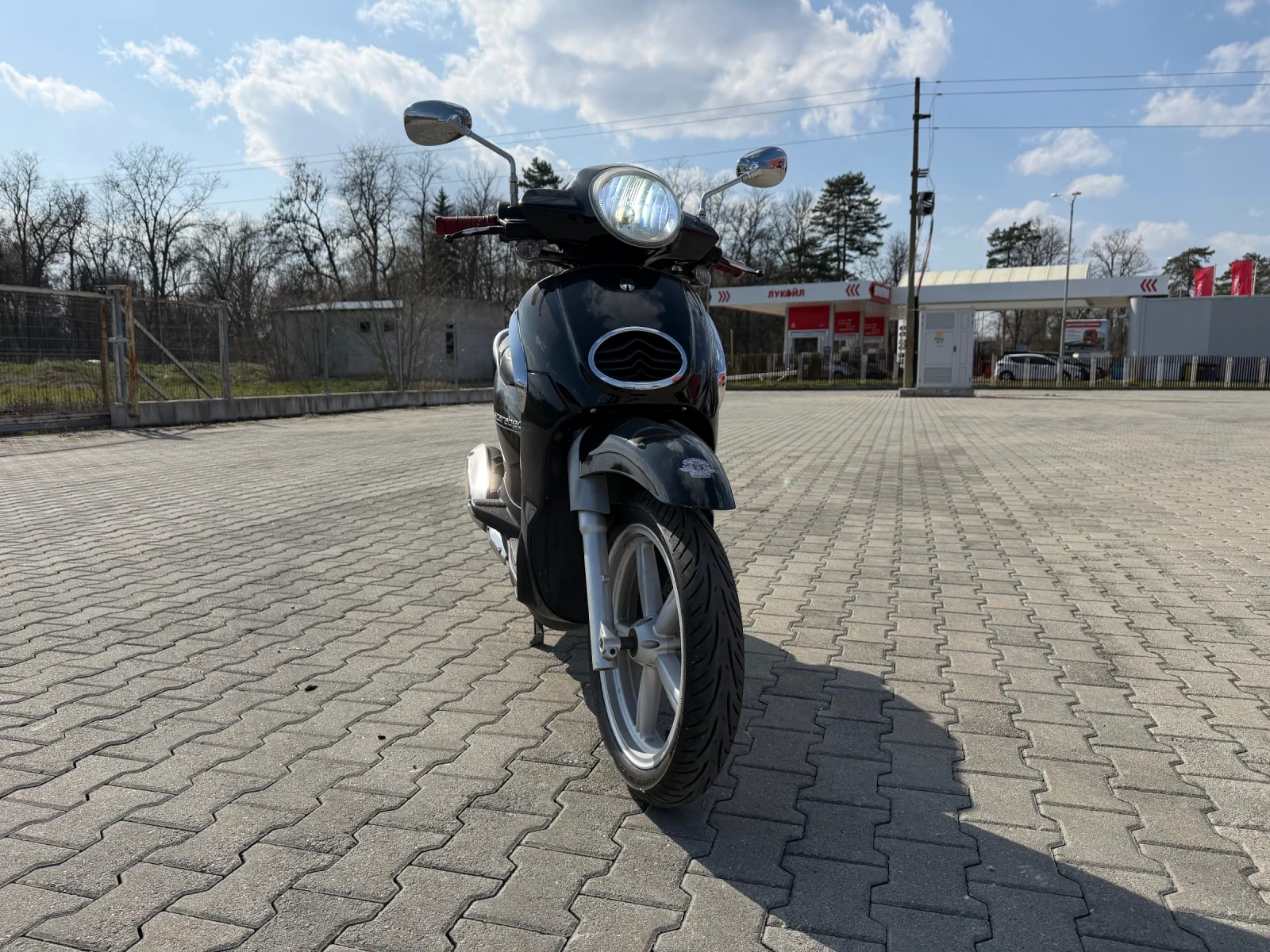 Aprilia Scarabeo 200 IE, снимка 3 - Мотоциклети и мототехника - 54594079
