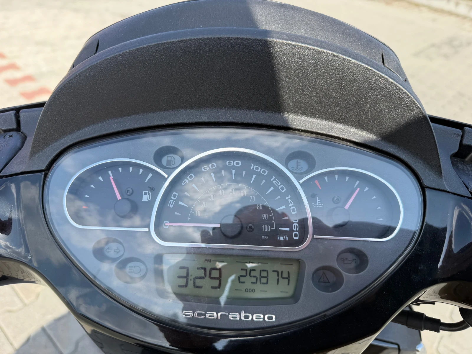 Aprilia Scarabeo 200 IE, снимка 7 - Мотоциклети и мототехника - 54594079