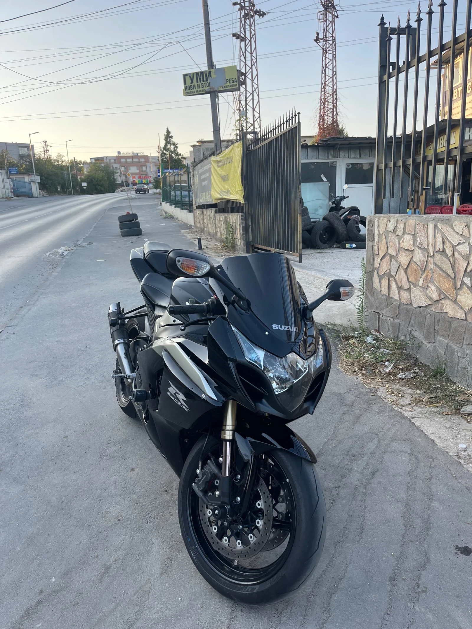 Suzuki Gsxr L0 1000