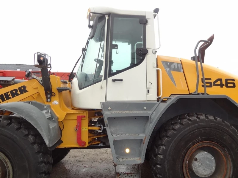 Челен товарач Liebherr 546 ЛИЗИНГ, снимка 10 - Индустриална техника - 52694281
