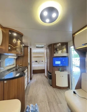 Каравана Hobby Premium 650 UFF, снимка 9