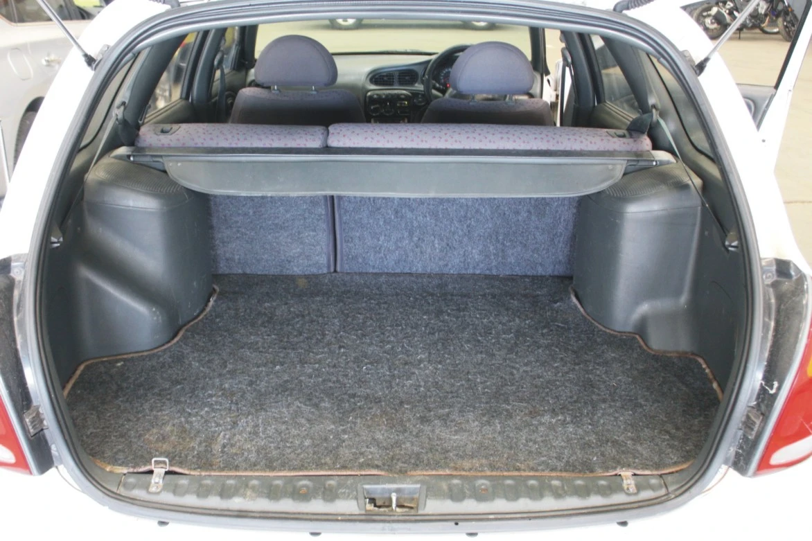 ЧАСТИ Хюндай ЛАНТРА 1991 2000г  Hyundai Lantra Wagon дизел , снимка 5 - Части - 53765947