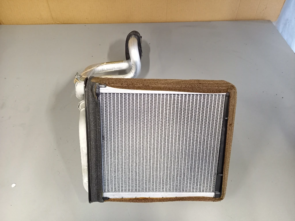     6 2.0  | Mobile.bg   1