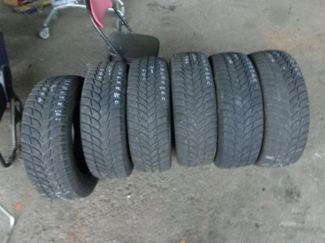 Гуми Зимни 205/65R16, снимка 14 - Гуми и джанти - 16653000