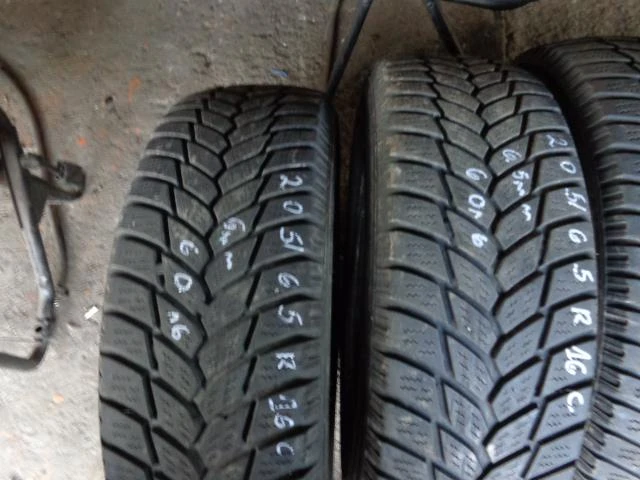 Гуми Зимни 205/65R16, снимка 5 - Гуми и джанти - 16653000