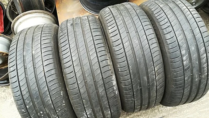 Гуми Летни 225/55R17, снимка 2 - Гуми и джанти - 24772289