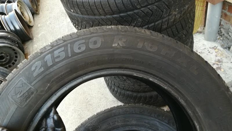 Гуми Зимни 215/60R16, снимка 8 - Гуми и джанти - 26741106