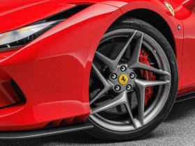 Ferrari F8 TRIBUTO/ COUPE/ CARBON/ CERAMIC/ 360 CAMERA/, снимка 4