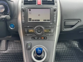 Toyota Auris 1.8 HIBRID Фейслифт , снимка 16