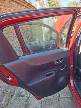 Toyota Yaris, снимка 5