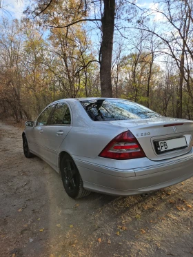 Mercedes-Benz C 220 CDI 220, снимка 4