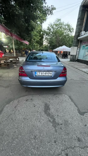 Mercedes-Benz E 320, снимка 3