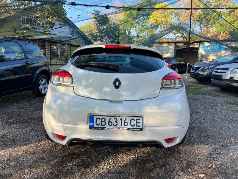 Renault Megane, снимка 12 - Автомобили и джипове - 47398706