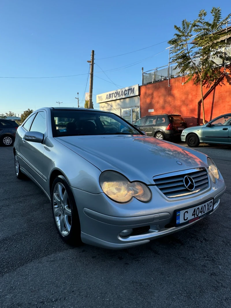 Mercedes-Benz C 180 Kompressor, снимка 1 - Автомобили и джипове - 47644171