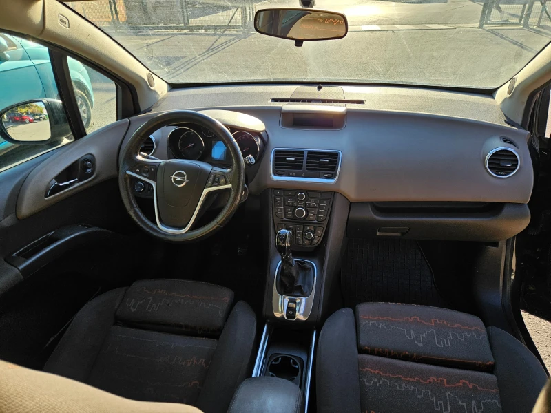 Opel Meriva 1.7CDTI, снимка 13 - Автомобили и джипове - 48354114