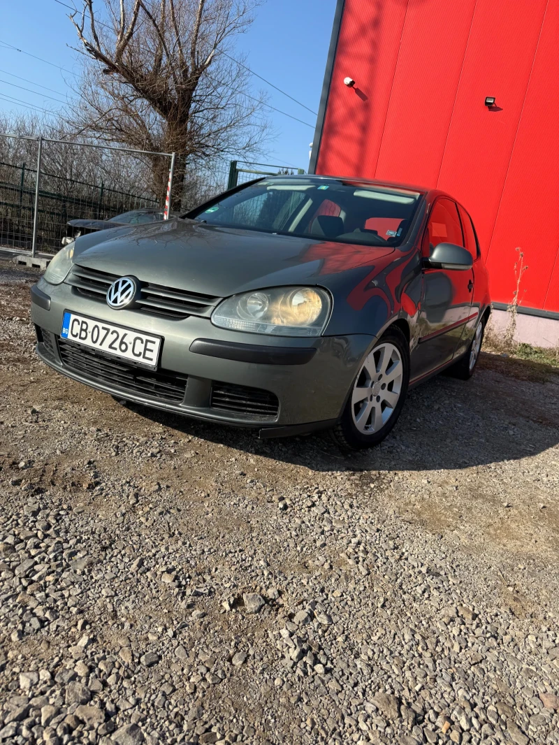 VW Golf, снимка 1 - Автомобили и джипове - 49215735