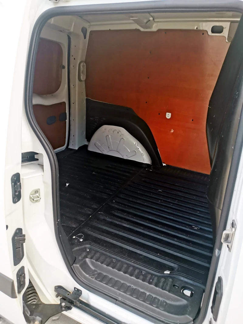 Mercedes-Benz Citan 109 CDI, снимка 13 - Автомобили и джипове - 51052505