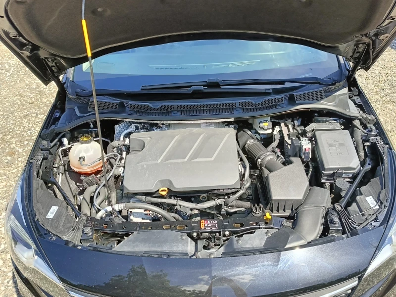 Opel Astra 1.5crdi Нави Камера, снимка 17 - Автомобили и джипове - 51501559