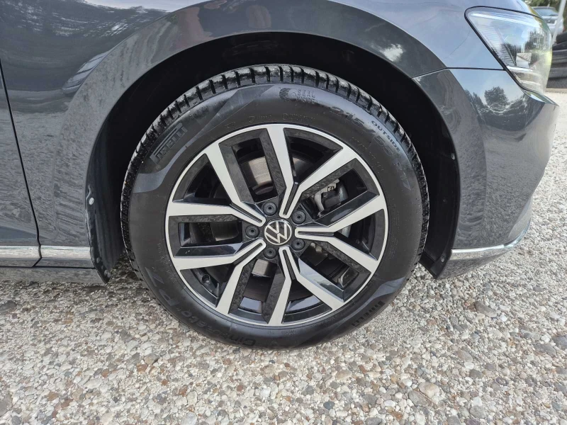 VW Passat 2.0TDI Elegance 150кс Digital Distr LED Кожа , снимка 3 - Автомобили и джипове - 51663329