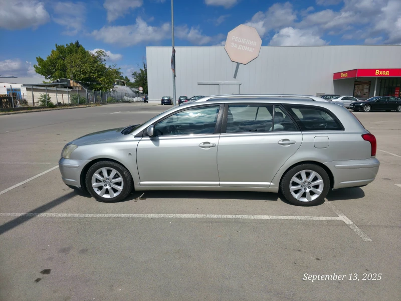 Toyota Avensis 2.0d4d, снимка 10 - Автомобили и джипове - 51701755