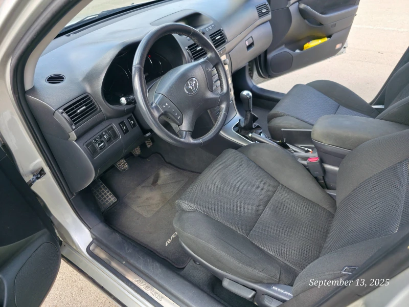 Toyota Avensis 2.0d4d, снимка 6 - Автомобили и джипове - 51701755
