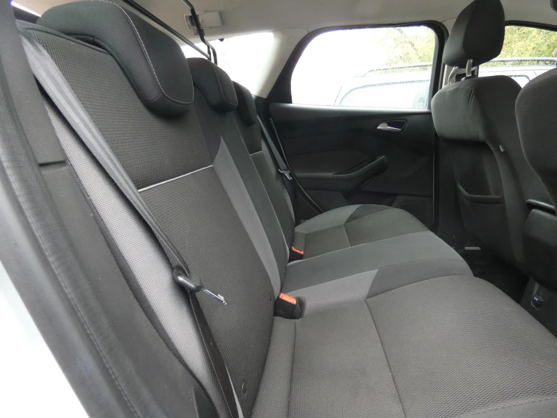 Ford Focus, снимка 9 - Автомобили и джипове - 52679485