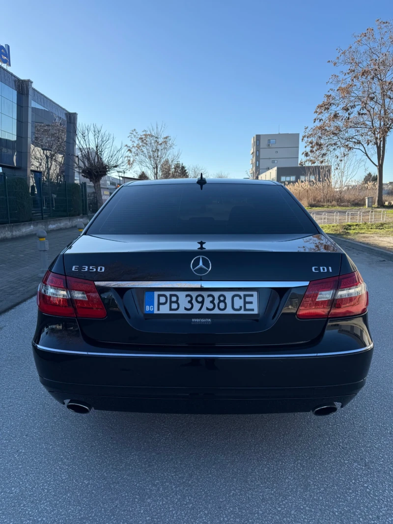 Mercedes-Benz E 350 AirMatic Harman Kardon, снимка 7 - Автомобили и джипове - 52965259
