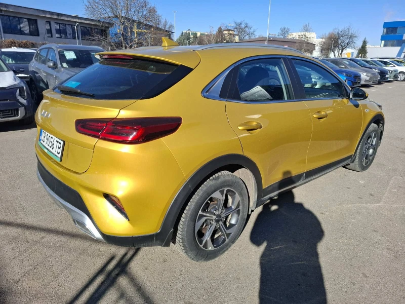 Kia XCeed 1.5 T-gdi Гаранция, снимка 4 - Автомобили и джипове - 53177401