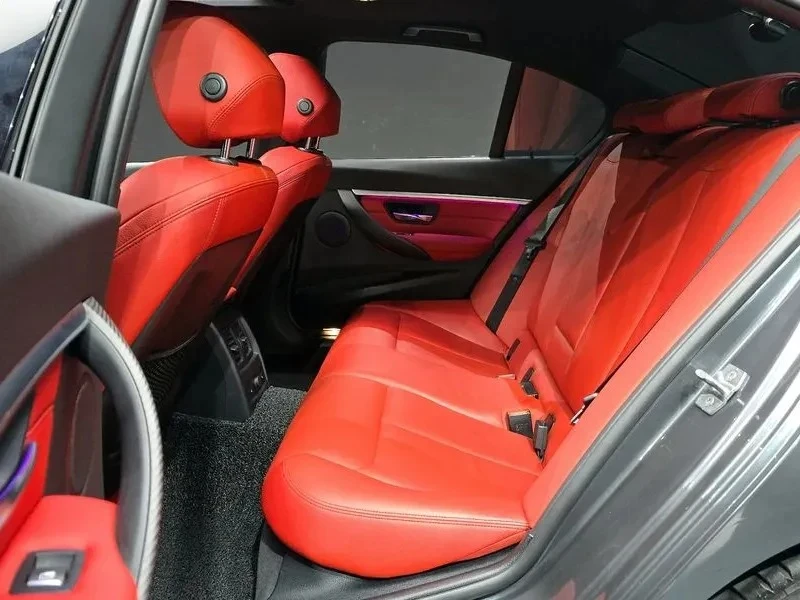 BMW 330 | АВТОФИНАНСИРАНЕ | ФИКСИРАНА ЦЕНА ДО БЪЛГАРИЯ, снимка 13 - Автомобили и джипове - 55153330