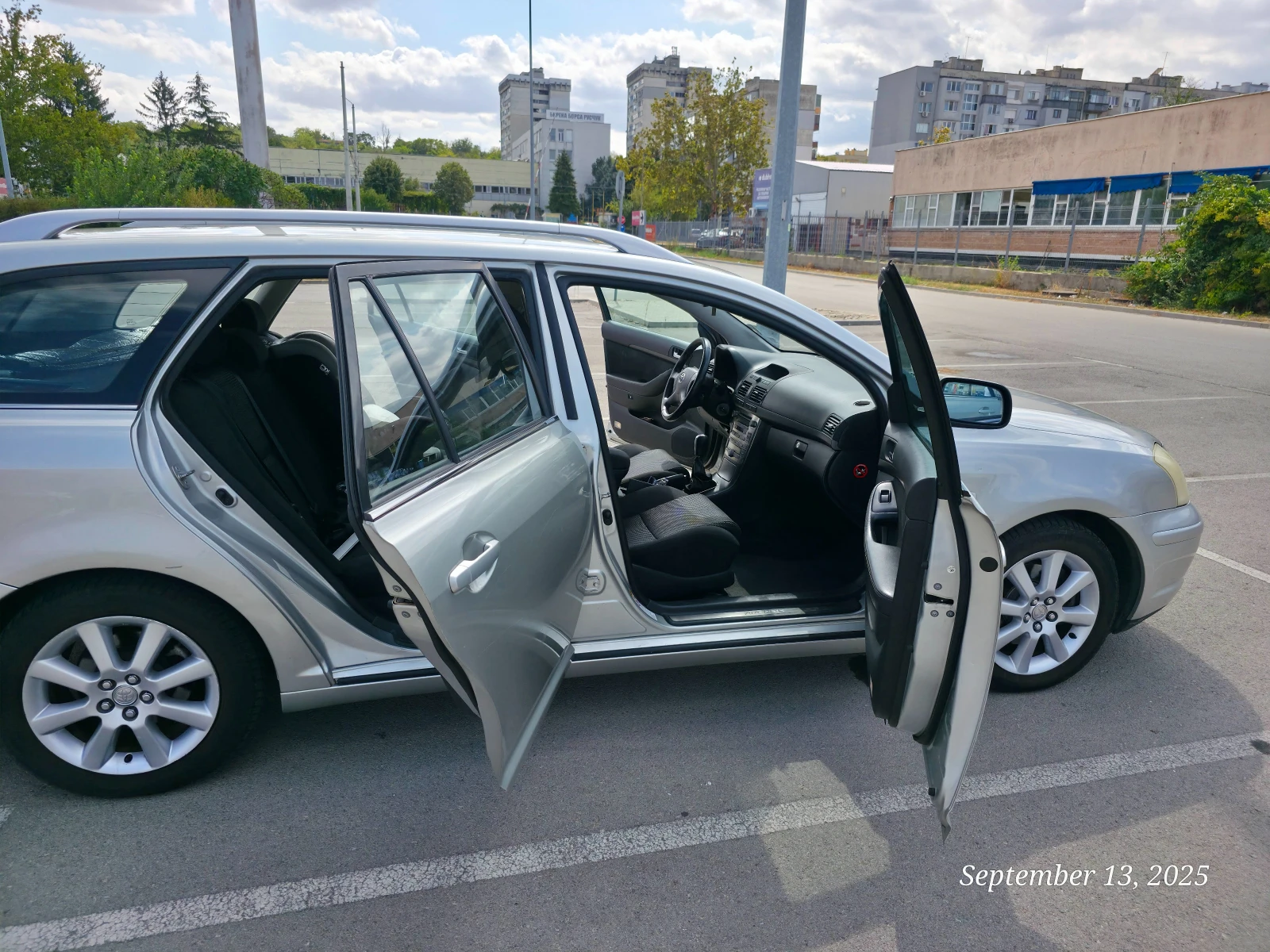 Toyota Avensis 2.0d4d, снимка 1