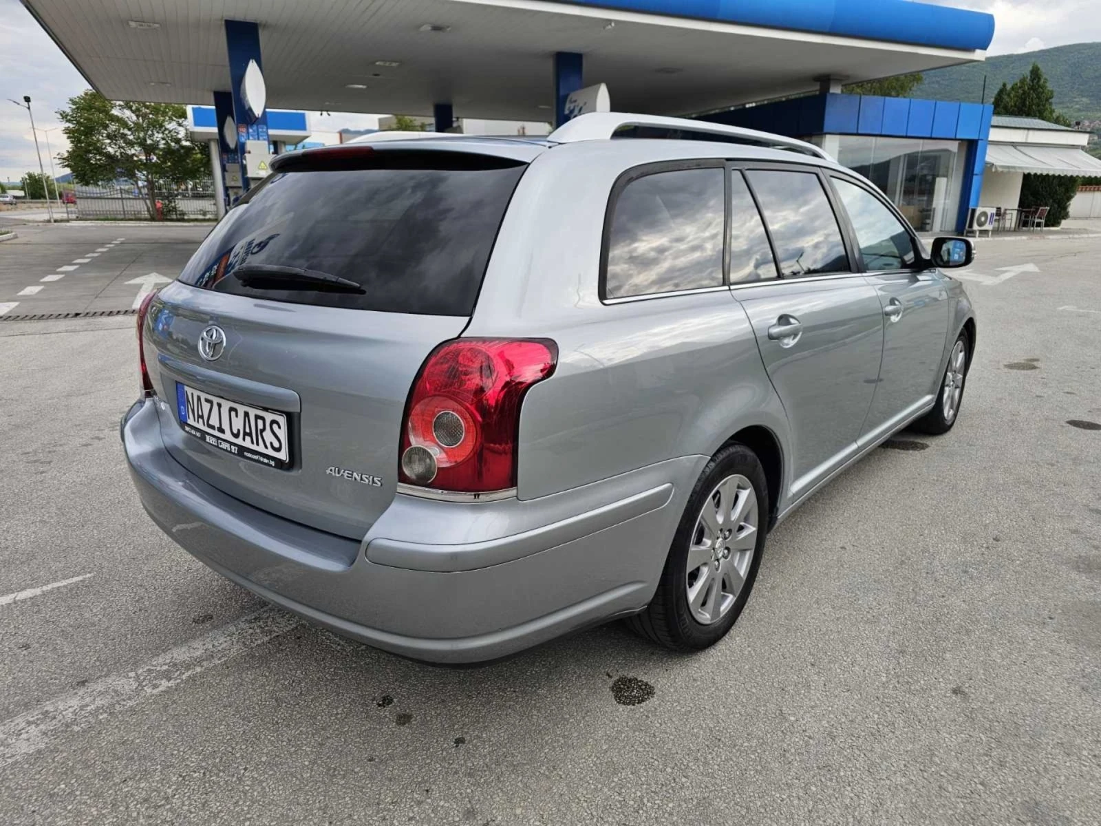 Toyota Avensis 1.8/NAVI/KLIMATRONIK/FACELIFT - изображение 6