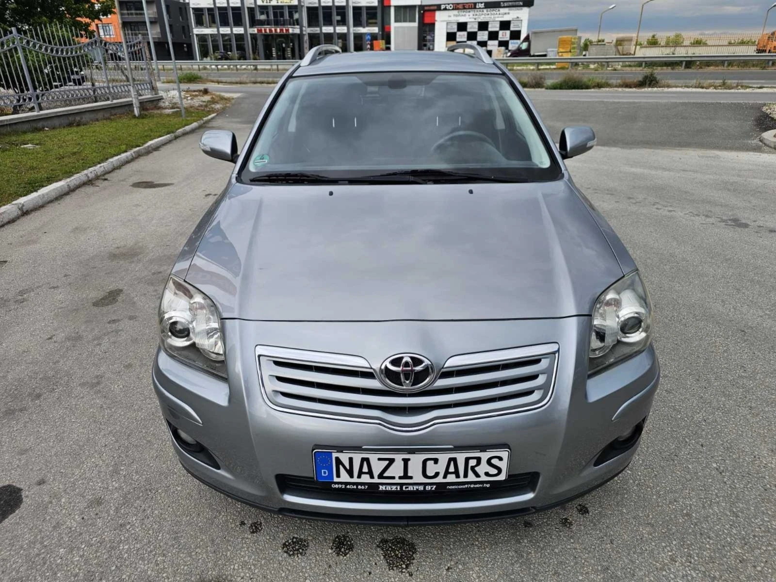 Toyota Avensis 1.8/NAVI/KLIMATRONIK/FACELIFT - изображение 2