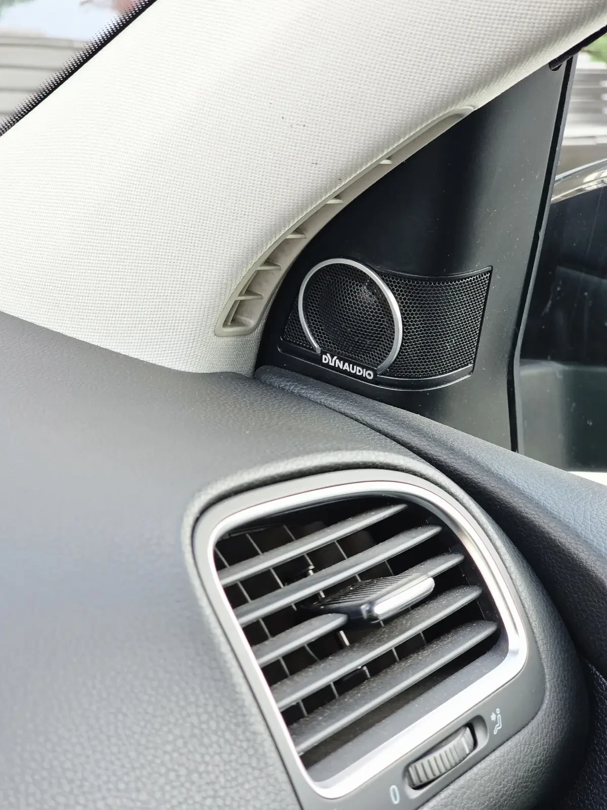 VW Golf 2.0tdi 4x4 #Highline #Navi #Dynaudio  - изображение 9