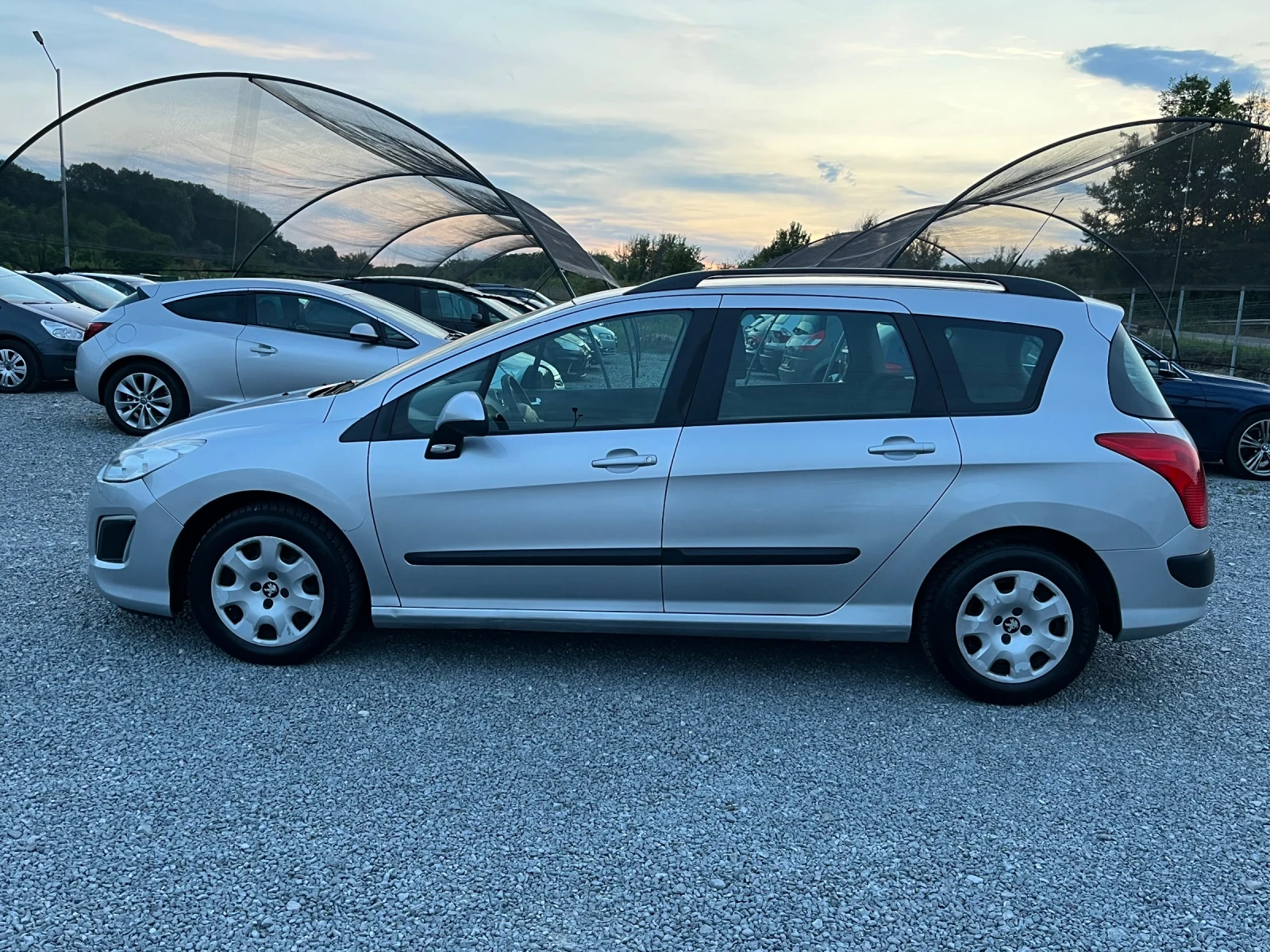 Peugeot 308 1.6 HDI Facelift  - изображение 3