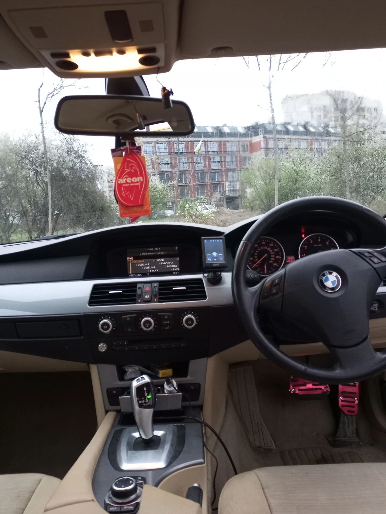 BMW 530 3.0 / 272к.с - изображение 9