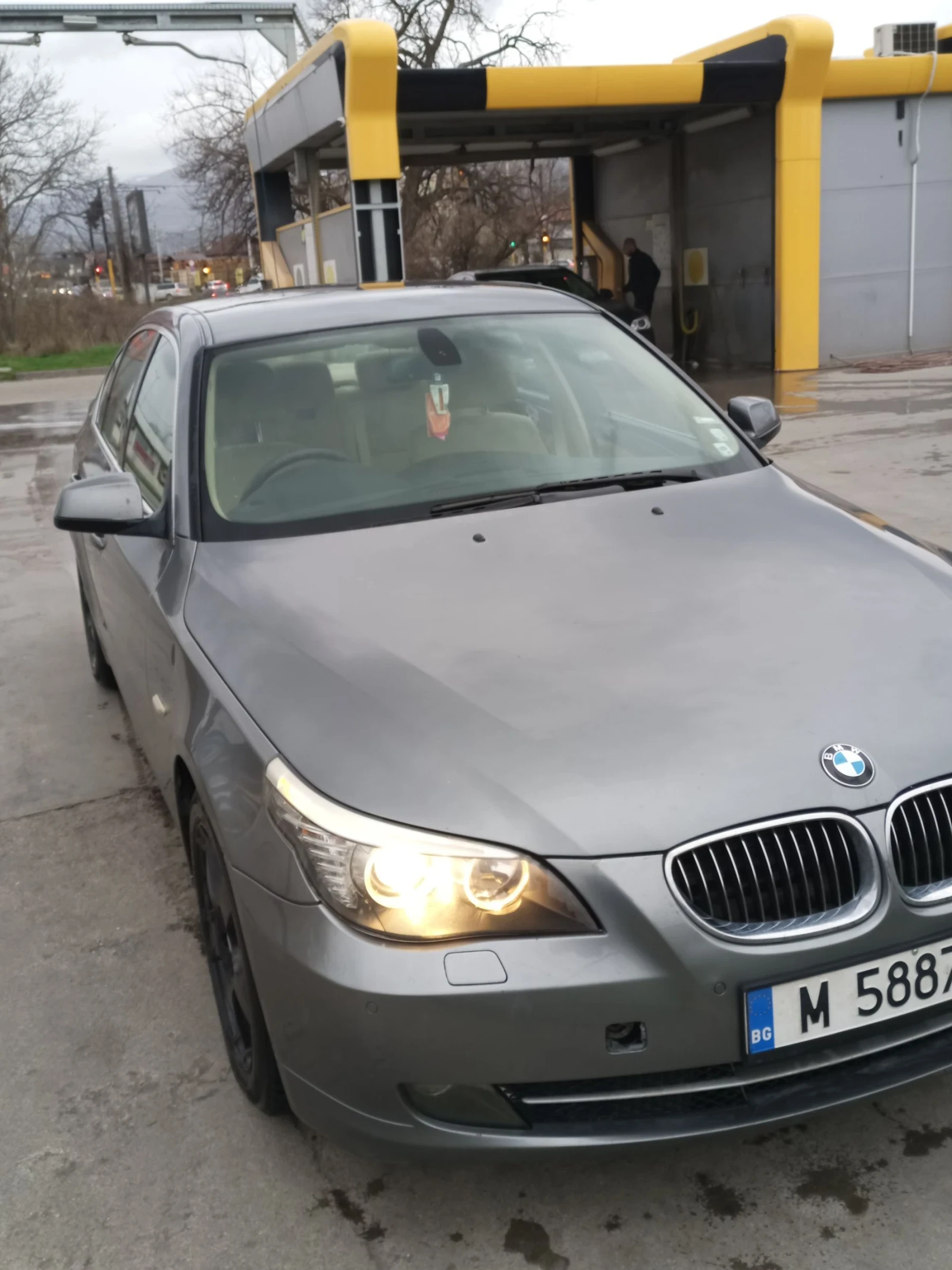 BMW 530 3.0 / 272к.с - изображение 2