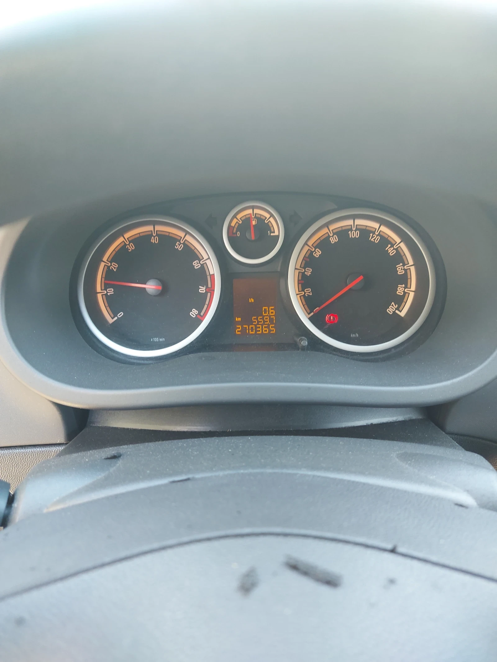 Opel Corsa D - изображение 7