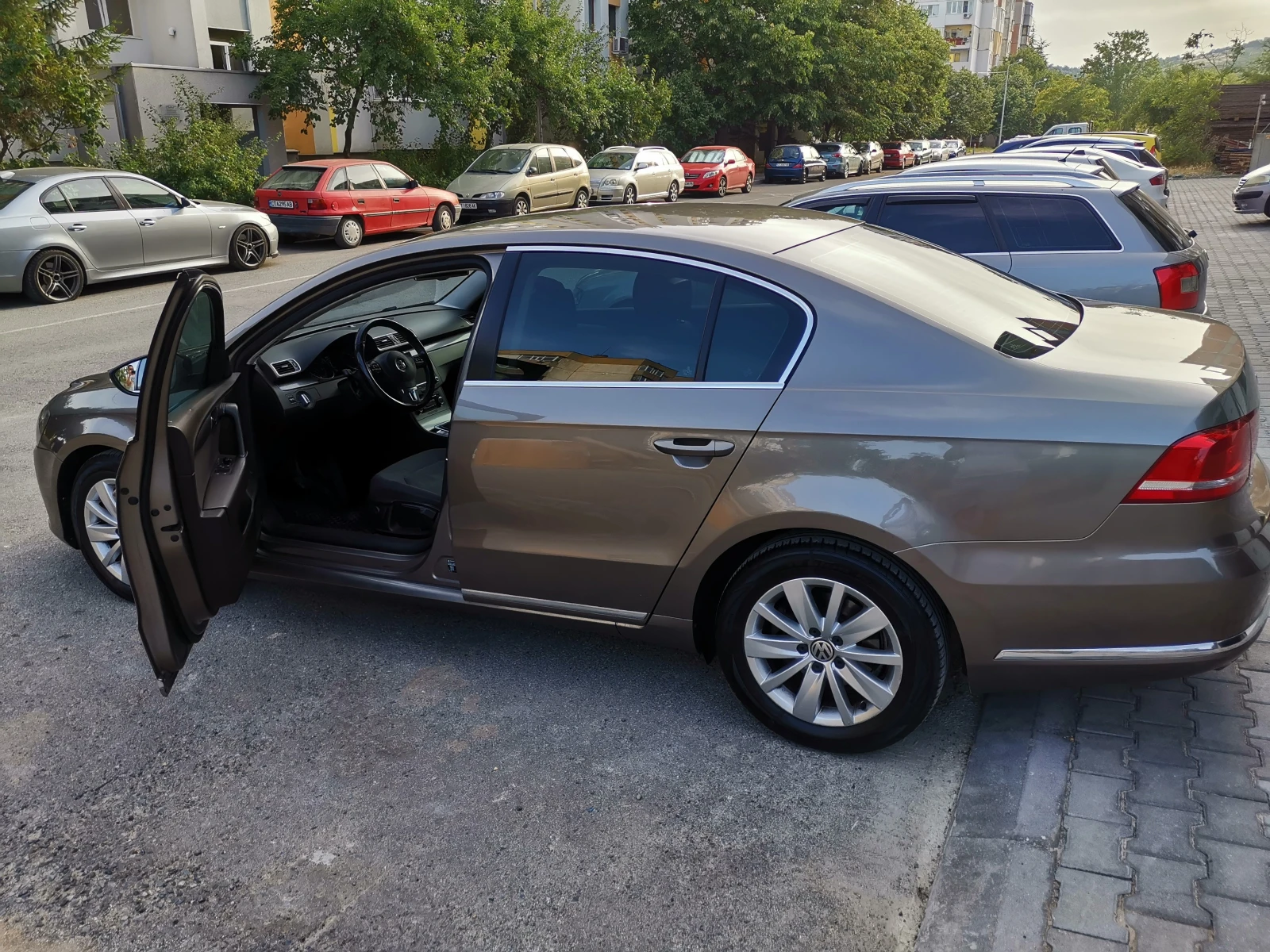 VW Passat 2.0 - изображение 2