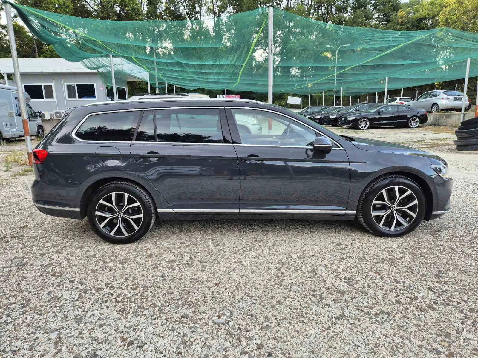 VW Passat 2.0TDI Elegance 150кс Digital Distr LED Кожа  - изображение 8