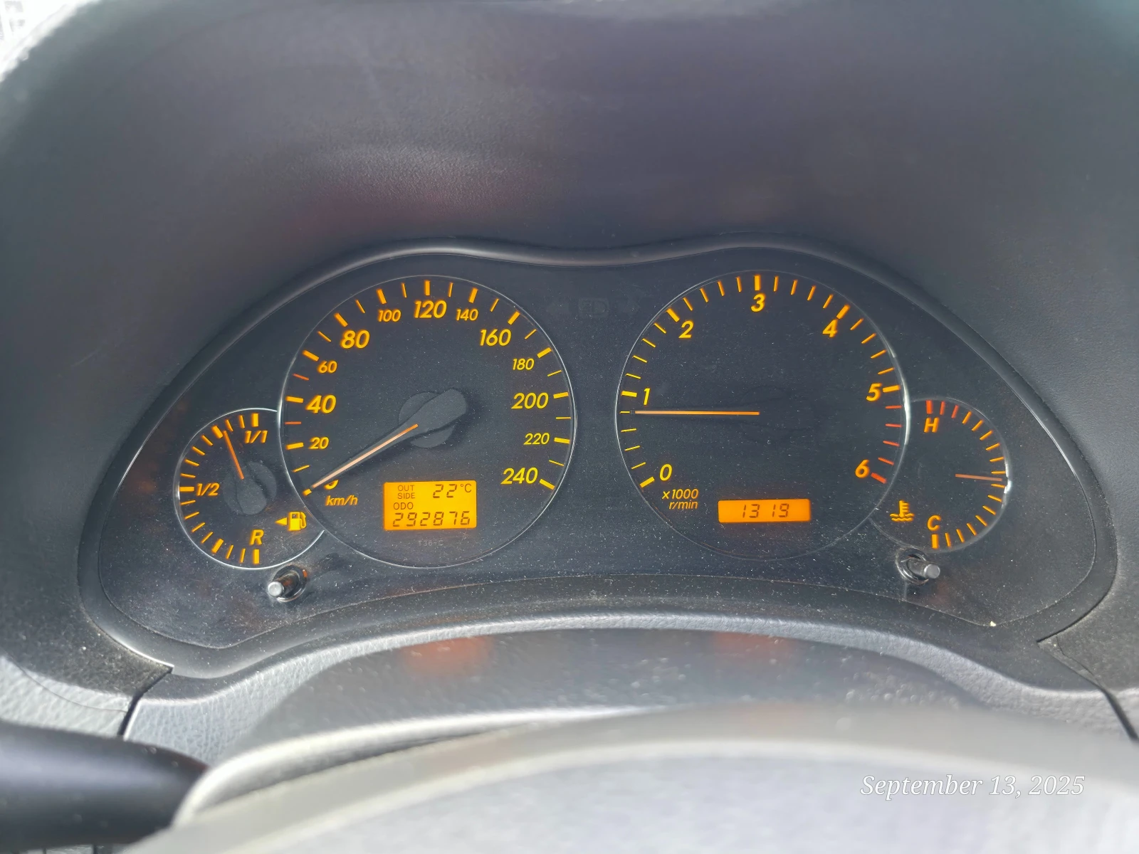 Toyota Avensis 2.0d4d - изображение 5