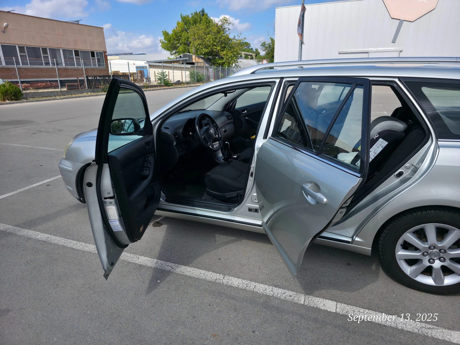 Toyota Avensis 2.0d4d - изображение 2