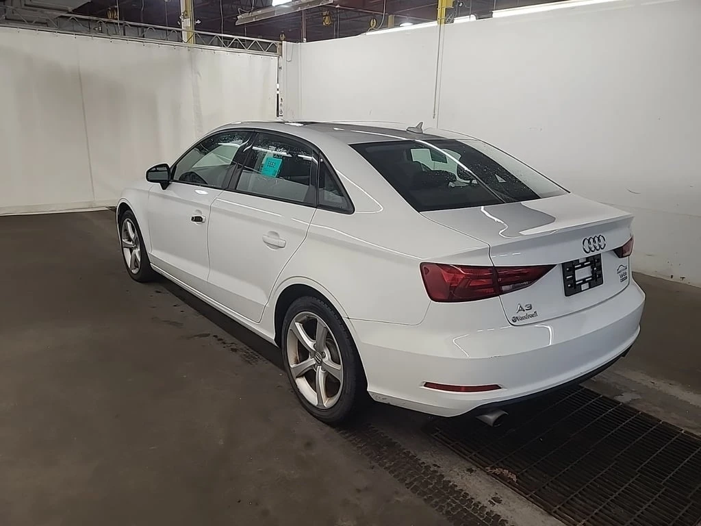 Audi A3 * 2.0T KOMFORT * CARFAX * БЕЗ ПЪРВОНАЧАЛНА ВНОСКА - изображение 4