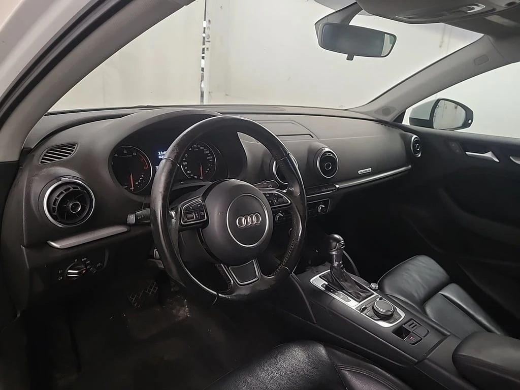 Audi A3 * 2.0T KOMFORT * CARFAX * БЕЗ ПЪРВОНАЧАЛНА ВНОСКА - изображение 9